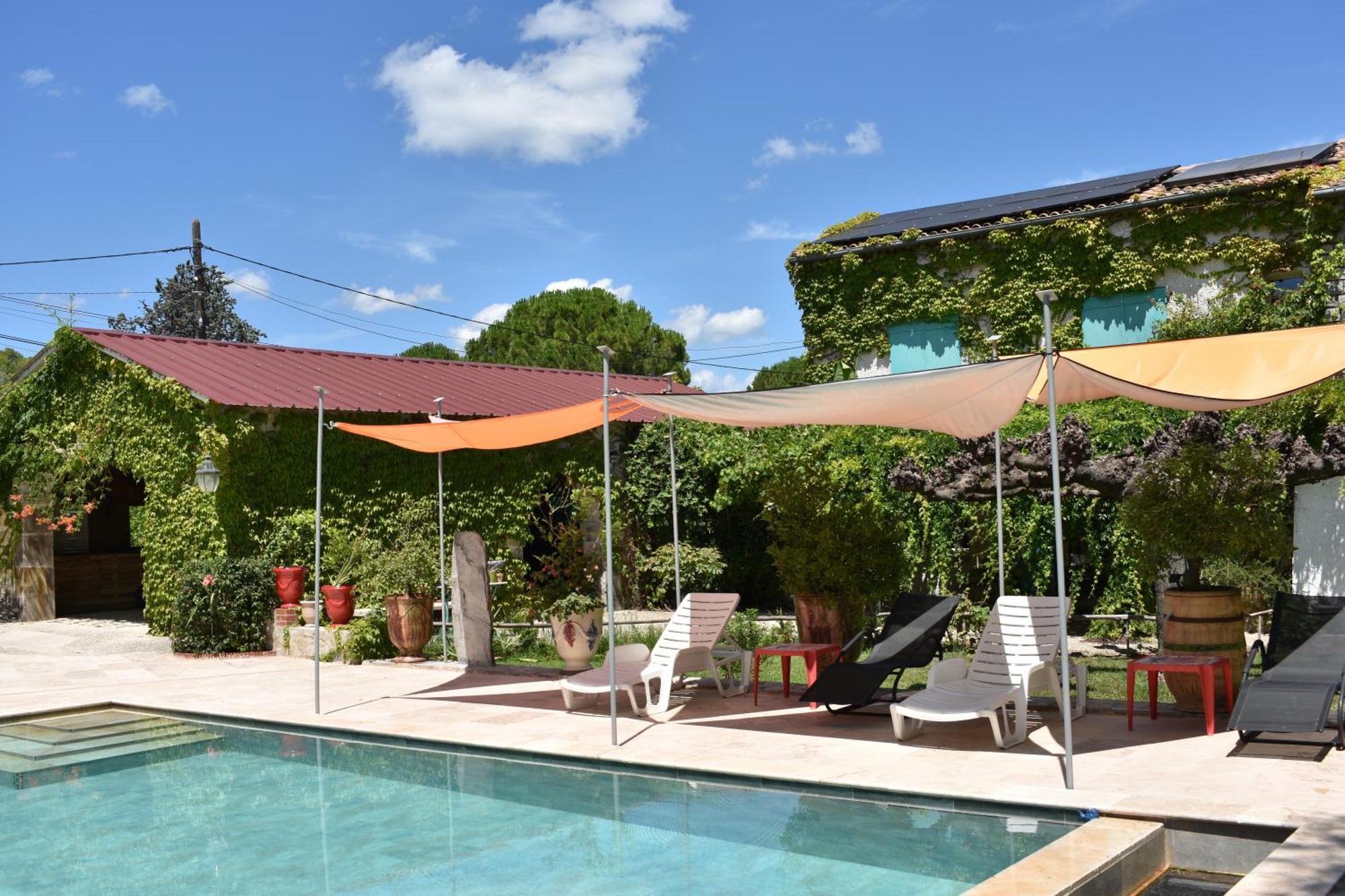Mas De La Croix Hotel Saint-Christol-lès-Alès Exterior foto